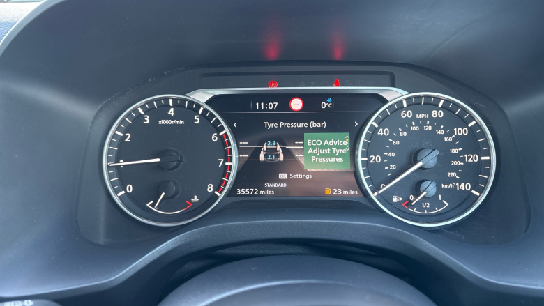 Nissan Qashqai 1.3 DiG-T MH Acenta Premium 5dr Petrol Hatchback